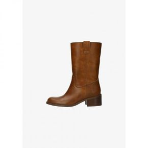 4383411 Manfield Boots - cognac