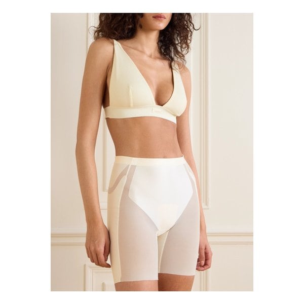 스팽스셰이프™ 바디 리프팅 쇼츠 화이트 1647597329955062