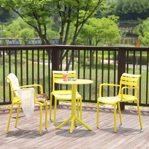 지엠퍼니처 오로라 암체어 야외용 카페 테라스 정원 플라스틱 의자 테이블 세트