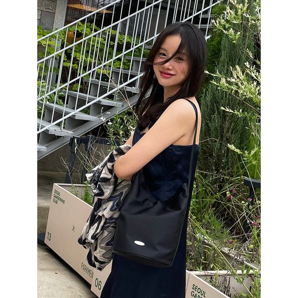 확대된 대표 Main Image