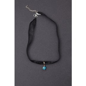 Apatite Silk Choker Necklace (2cm)