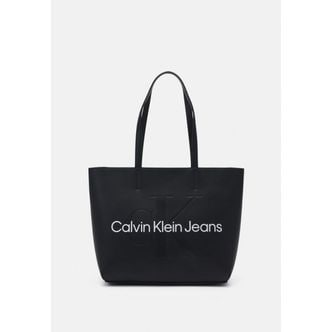 Calvin Klein 캘빈 클라인 진 SCULPTED 쇼퍼 모노 - 토트 백 가방 - 블랙 8418674 71652573