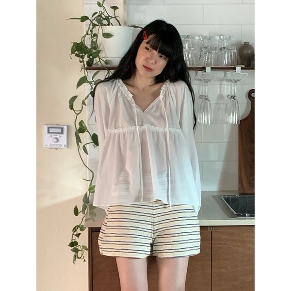 (3차) Frill Ribbon Blouse