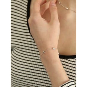 silver heart connection bracelet