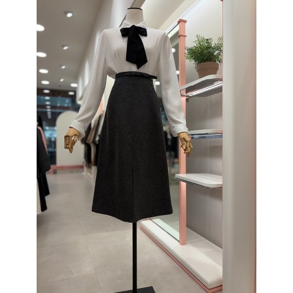 [여주점] 여성 벨티드 A라인 울혼방 스커트(ITPAYSK580)