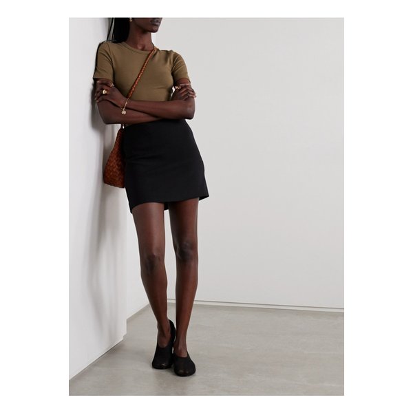 마티유 넷 서스테인 울 혼방 크레이프 미니 스커트 블랙 1647597333951296