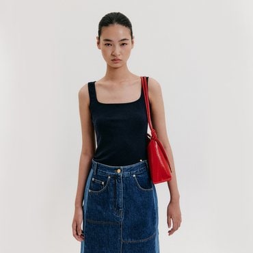 EENK Square Neck Sleeveless Top - Navy