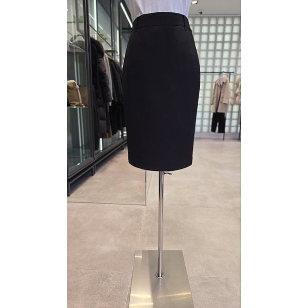 [부산점] [쥬크] 기본핏 H라인 스커트 (V261MSD913)