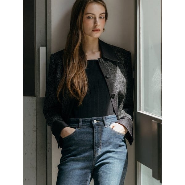 CALLIA Black-colored Big Collar Jacket