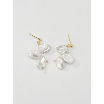 파인드엘리스 Freshwater Pearl Clover Earrings