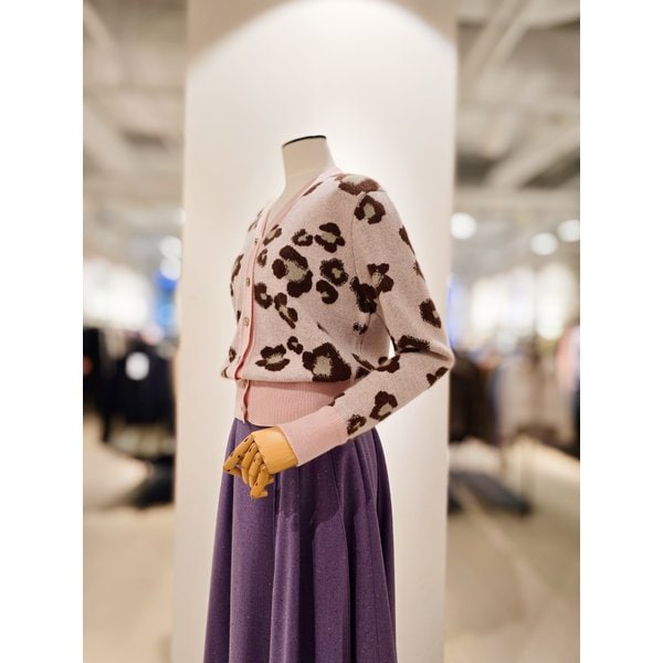 [파주점] [더아이잗컬렉션]울 캐시미어 블렌드 레오파드 가디건 CRCA1CD061