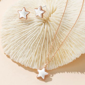 1. 제이에스티나 마..