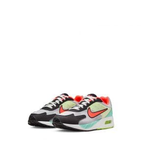 4387583 Nike Air Max Solo Sneaker