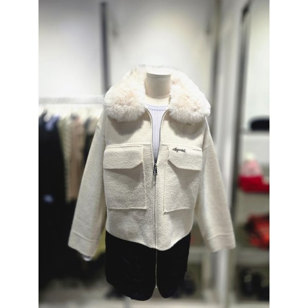 [여주점] 탈부착 페이크 퍼 앞지퍼 자켓 ER4BX016