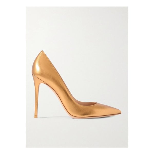 지안비토 메탈릭 가죽 펌프스 105mm 골드 46376663162900251