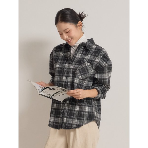 mllw 융기모 안감 온열 히트 오버핏 타탄체크 셔츠