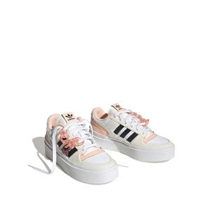 [해외배송] 23 S/S ADIDAS 헬로 KITTTY FORUM BONEGA 스니커즈 None B0060329984