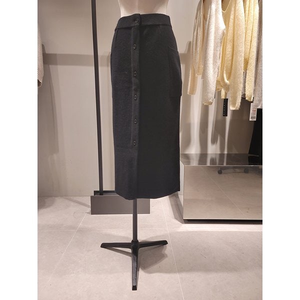 [여주점] 단추 포인트 니트 스커트(SAKS32461)