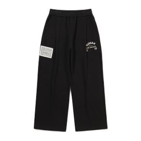 [공식]골드모먼트 핀턱 와이드 팬츠 BLACK
