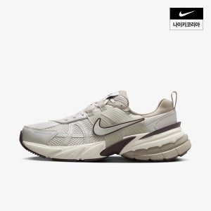 나이키 우먼스 V2K런 NIKE FD0736-103