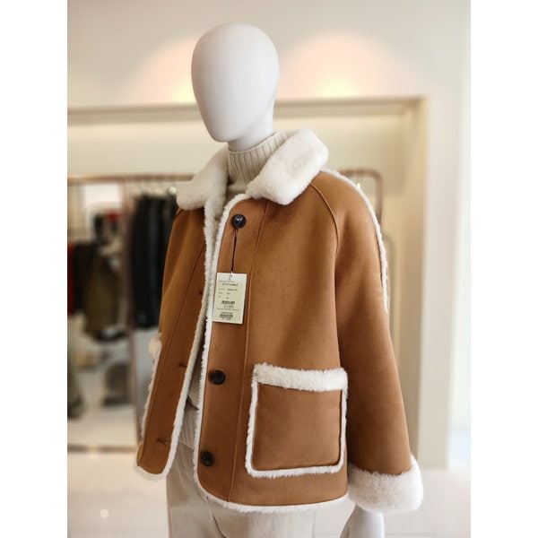 [여주점] 씨씨콜렉트 양털리버시블무스탕점퍼 E254psj161