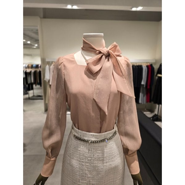 [파주점] 타이 링클 스퀘어넥 블라우스 JS3B0BL921