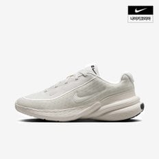나이키 여성 나이키 업리프트 SC IB2766-002
