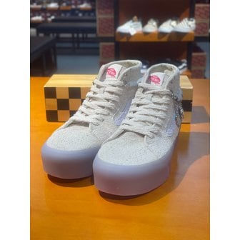 반스 [여주점] (남여공용) 스니커즈 스케이트 하이 테이퍼드 스택폼 (베이지) (VN0A7Q5PBMB)