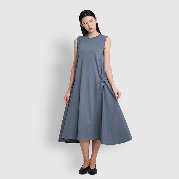 여 우븐 배색 민소매 원피스 J136201077096