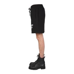 SS22 파머시인더스트리 Shorts BERMUDA WITH LOGO PRINT BLACK PHM478_NERO