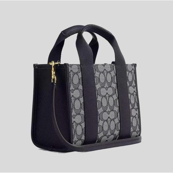 [국내배송]코치 스미스 시그니처 자카드토트백  CAR78