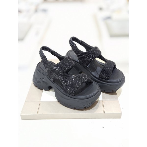 [시흥점] 여성 6센티 핫픽스 포인트 뒷밴딩 통굽 샌들 (712524026)