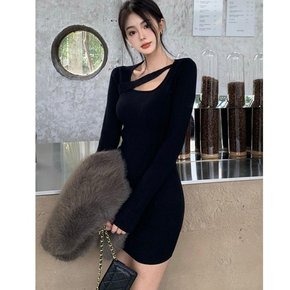 원피스 OPS 홈웨어 연말 파티 룩 언발 컷팅 클럽룩 여성 블랙 미니