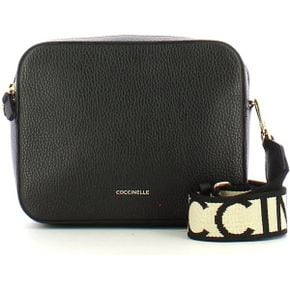 독일 코치넬리 백팩 럭색 1865349 Coccinelle Tebe Shoulder Bag 21 cm