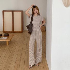 여자 출근룩 베이직 스트라이프 세미 와이드 팬츠