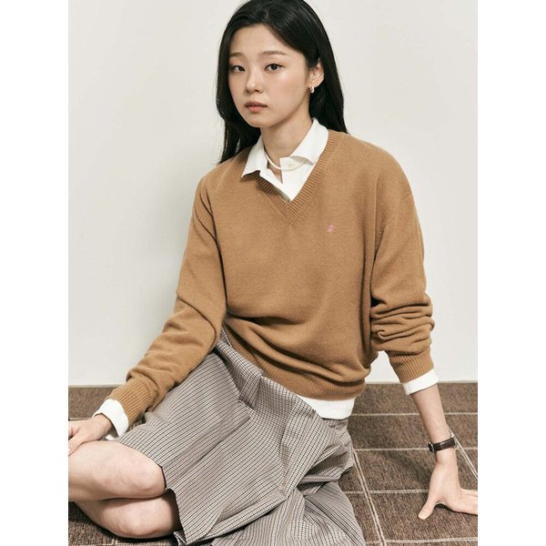 [B. my] 캐시미어 혼방 루즈핏 브이넥 니트  옐로이시 브라운 (BF5X51N01B)