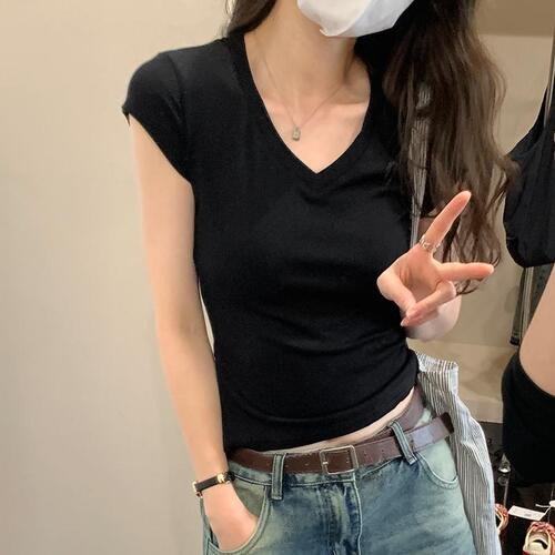 웬디 / 기본 브이넥 TS12589