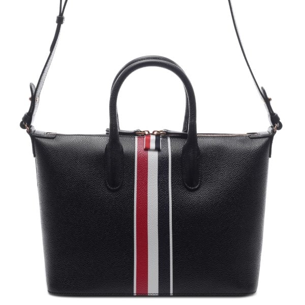 [부산점] 25FW 남여공용 페블 그레인 스몰 더플 토트숄더백 (UAG218A 00198 001 25F)