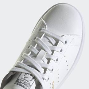 STAN SMITH J (H 03445)