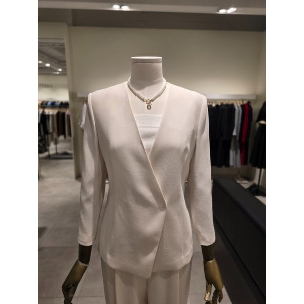 [파주점] 모던 테일러드 노카라 자켓 JR5A0JK011