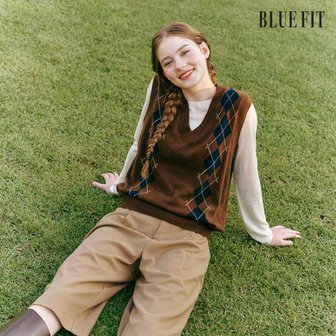 블루핏 [25FW최신상] 블루핏 아가일 니트 베스트