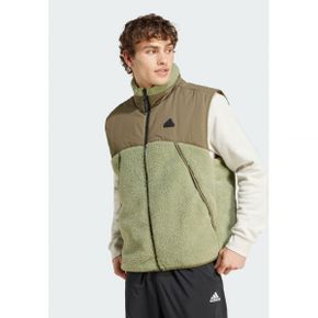 4801269 Adidas CITY ESCAPE REVERSIBLE - Waistcoat tent green olive strata