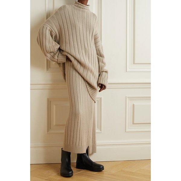 Dejan Asymmetric Ribbed Cashmere Midi Skirt 베이지 17266703523579628