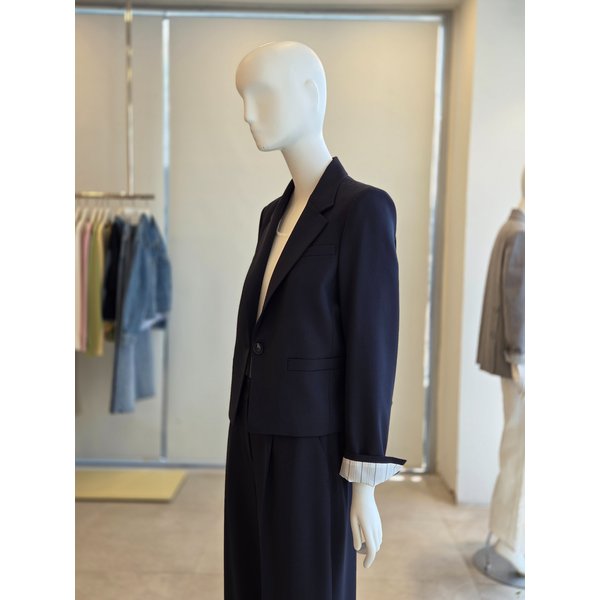 [여주점] [더 아이잗] 여성 원 버튼 크롭 테일러드 셋업 재킷 (IS3M0JK752)