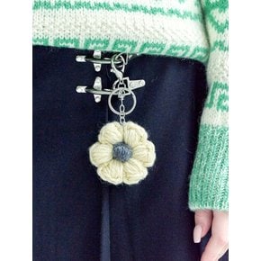 No.190 / Daisy 100% Organic Wool Key Ring _ Mustad(꽃 크로쉐 키링)