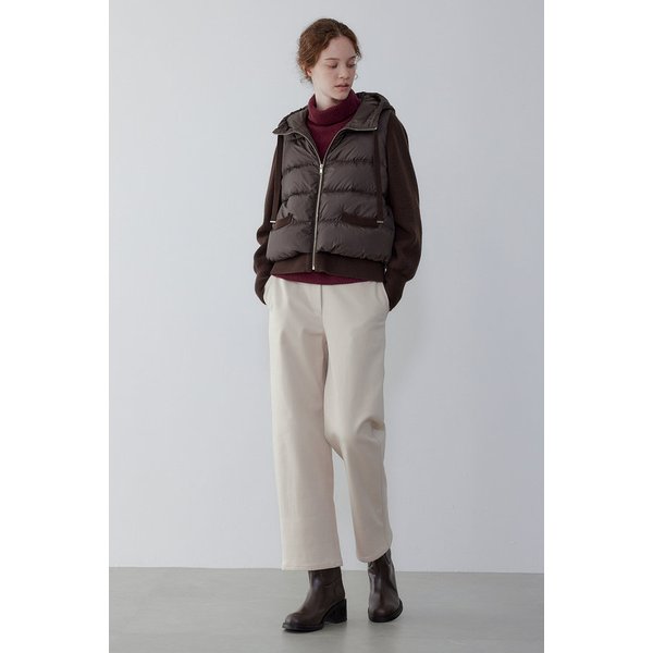 [리오더] 니트 패치 후디드 다운 자켓 IA15417910260