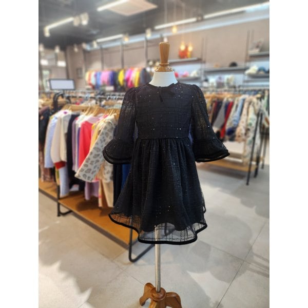 [파주점] (BK)루즈페-시퀀홀리데이드레스 74C1940003