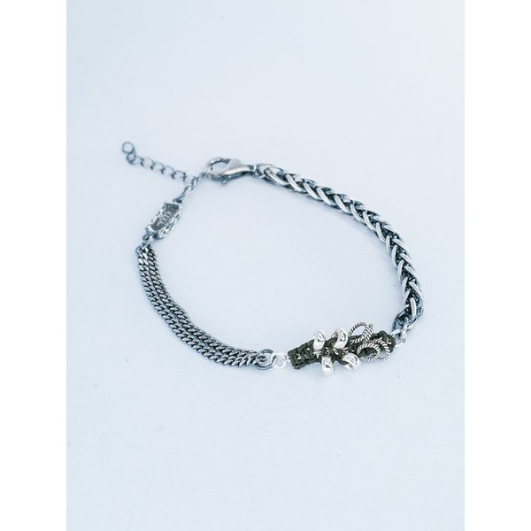 HR 422B_Harang Bracelet