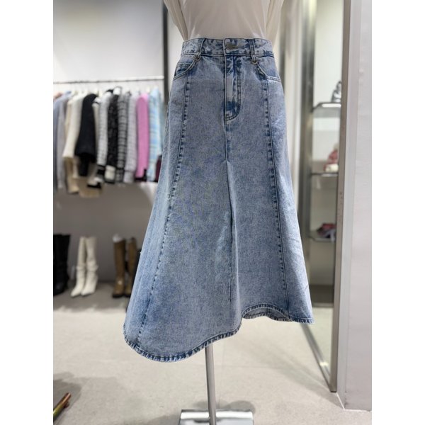 [여주점] 절개 포인트 머메이드핏 데님 롱스커트 ES1DS761