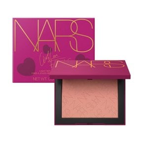 NARS (너스) 라이트 리플렉팅 브러쉬  03725 SEX APPEAL 소프트 피치  (WITH LOVE COLLECTION)